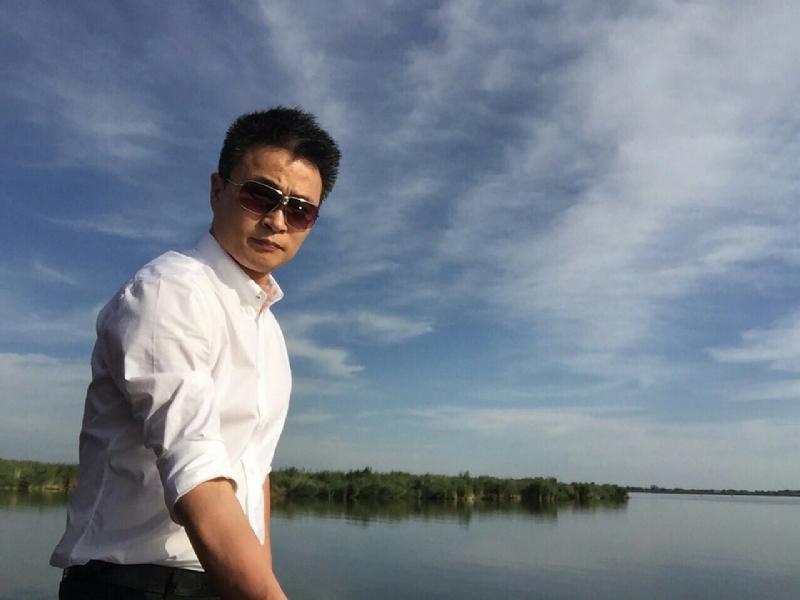 罗的第一张照片--漳州相亲服务中心