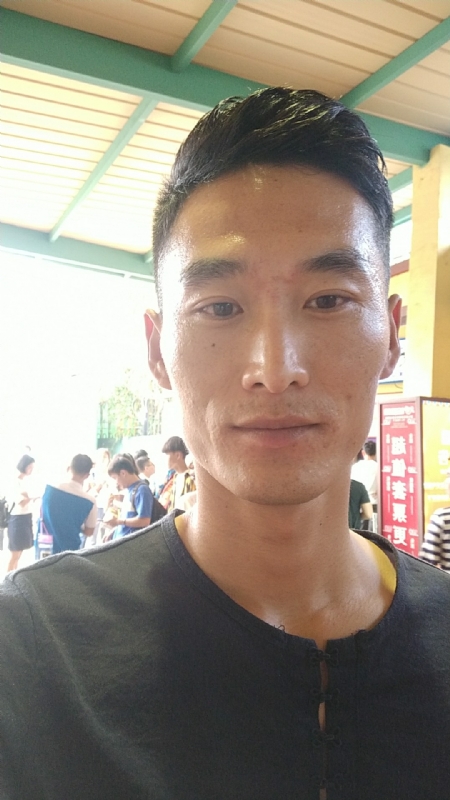 难得糊涂的第一张照片--漳州相亲服务中心