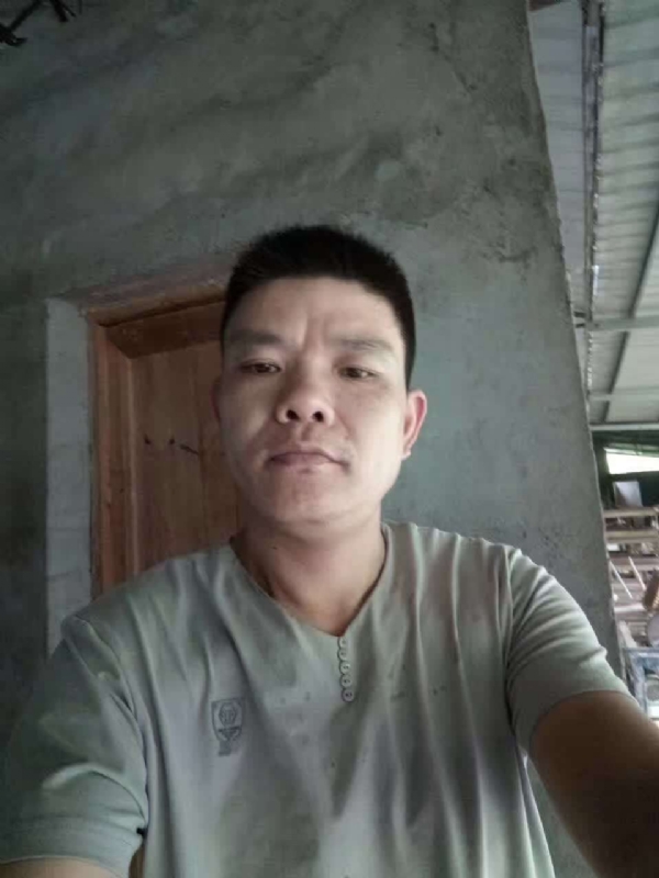 寻找幸福的第一张照片--漳州相亲服务中心