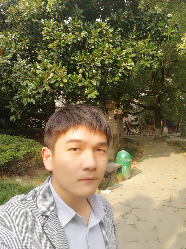 暂时的第一张照片--漳州相亲服务中心
