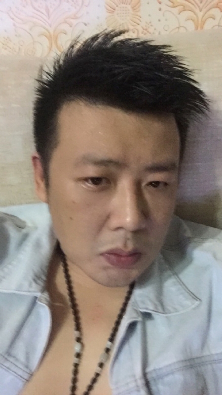 沐浴阳光的第一张照片--漳州相亲服务中心
