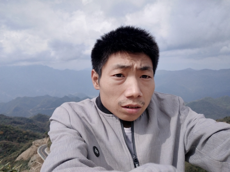 向后半生奋斗的第一张照片--漳州相亲服务中心
