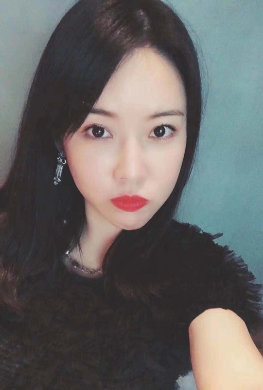 李莉的第二张照片--漳州相亲服务中心
