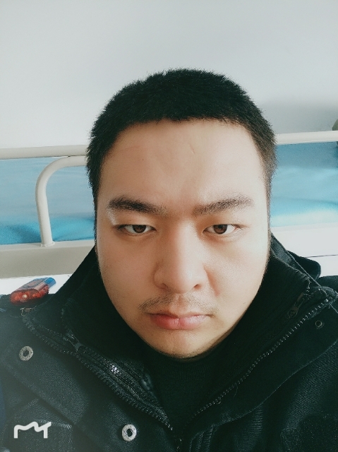 负重前行的第一张照片--漳州相亲服务中心