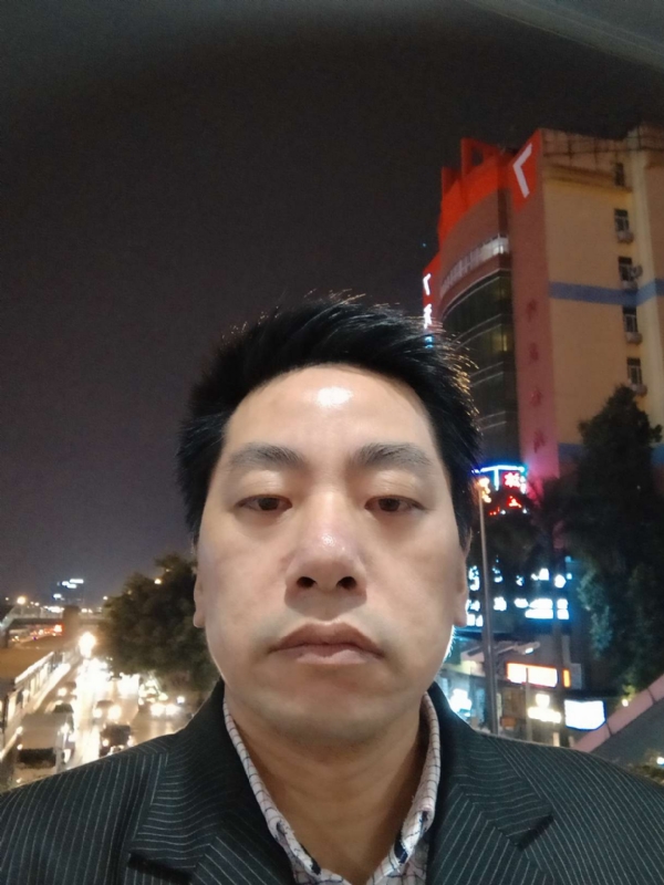 寻找真爱的第一张照片--漳州相亲服务中心