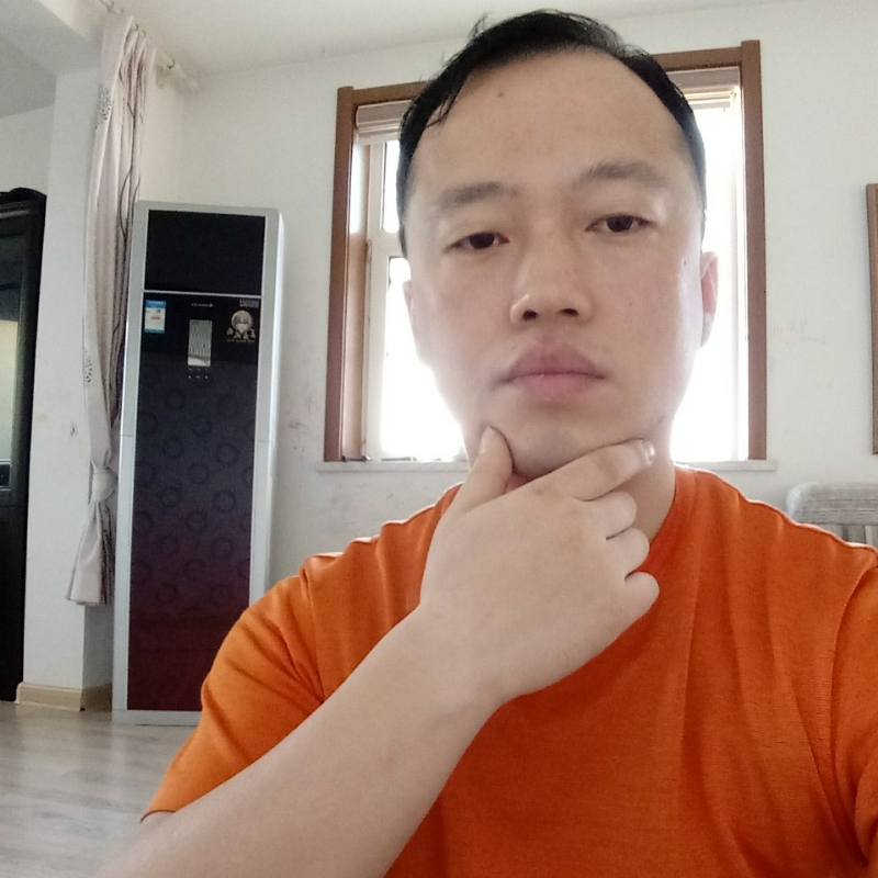 爱热闹的人的第一张照片--漳州相亲服务中心