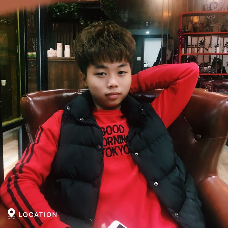阳光男孩的第一张照片--漳州相亲服务中心