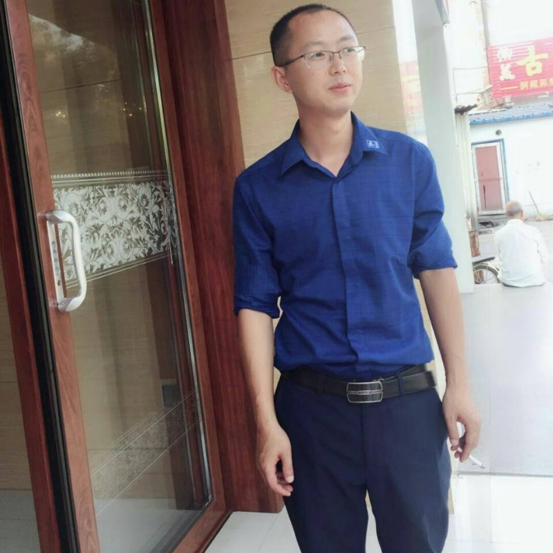 亦久懿旧的第一张照片--漳州相亲服务中心