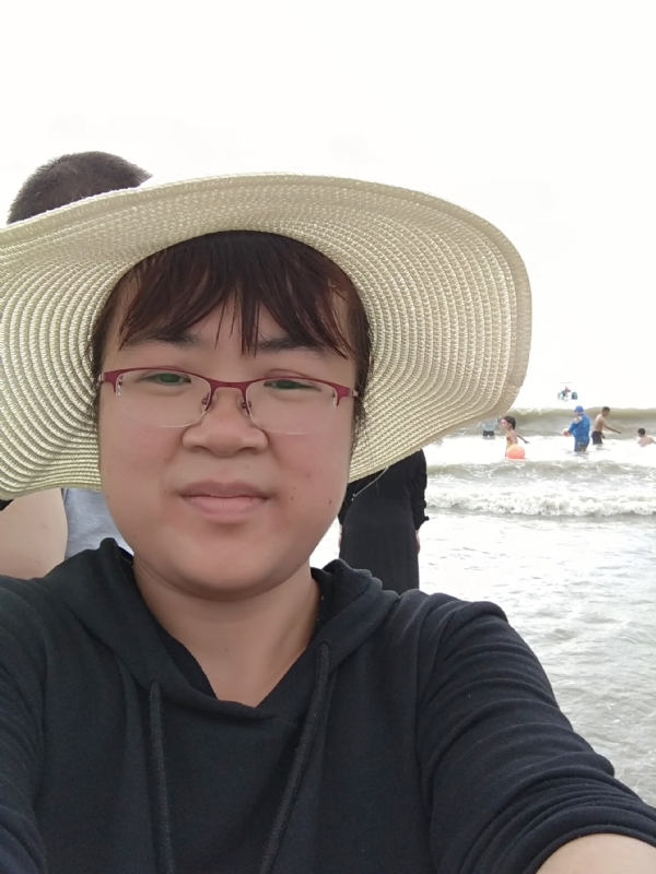一辈子珍惜你的第一张照片--漳州相亲服务中心