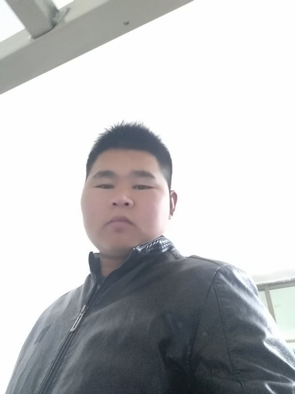 小哥的第一张照片--漳州相亲服务中心