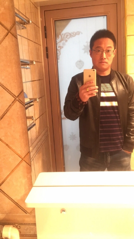 华灯初下的第一张照片--漳州相亲服务中心