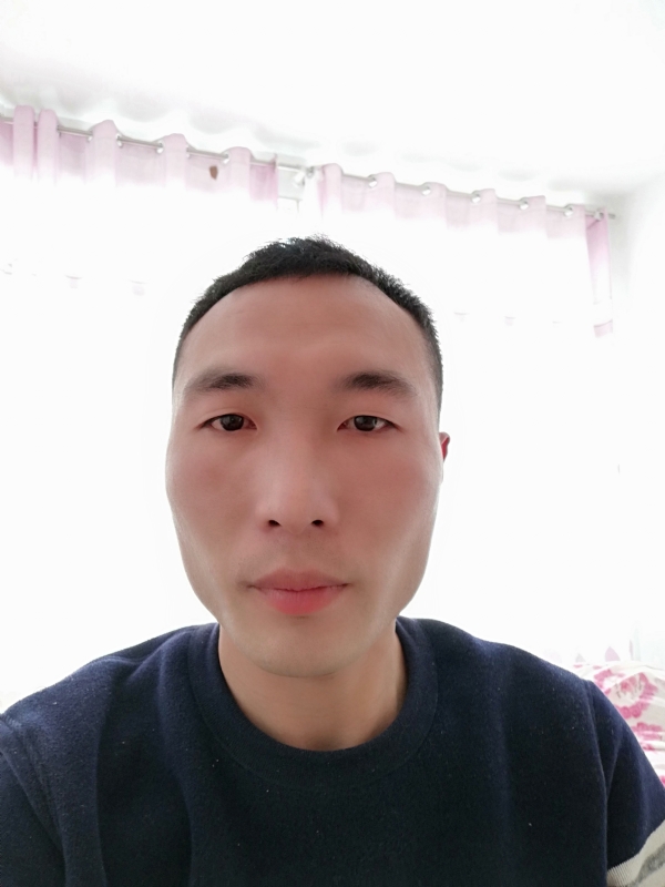 无悔的第一张照片--漳州相亲服务中心