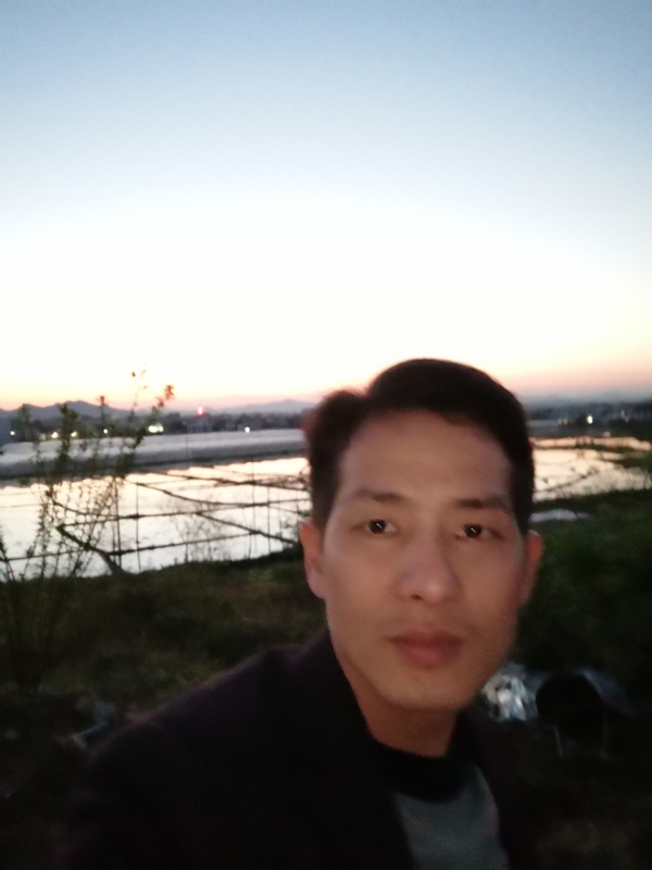 不忘初心的第一张照片--漳州相亲服务中心