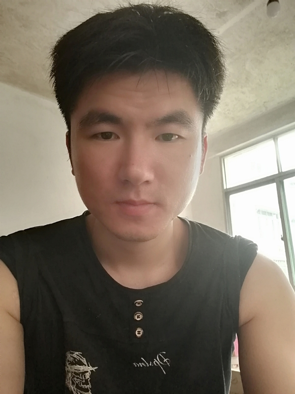 何必呢的第二张照片--漳州相亲服务中心