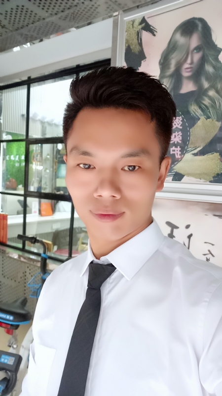 阳光男士的第一张照片--漳州相亲服务中心