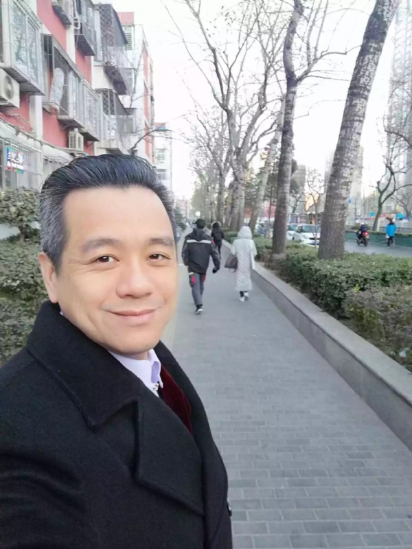 球控的第一张照片--漳州相亲服务中心