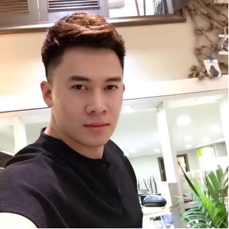 拥有神一样的男人的第一张照片--漳州相亲服务中心