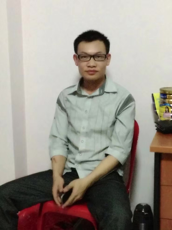 坚强不屈的第一张照片--漳州相亲服务中心