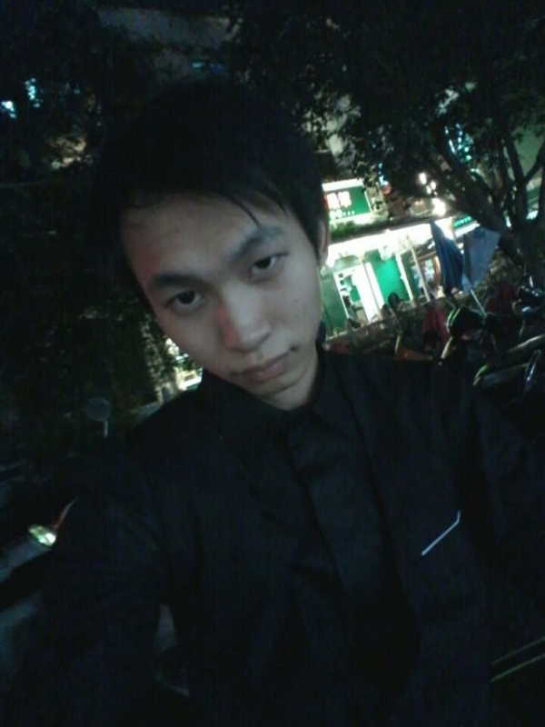 瞬间回眸的第一张照片--漳州相亲服务中心