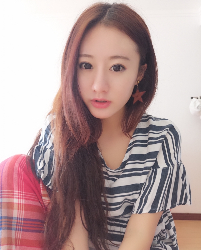 没有故事的女同学的第二张照片--漳州相亲服务中心