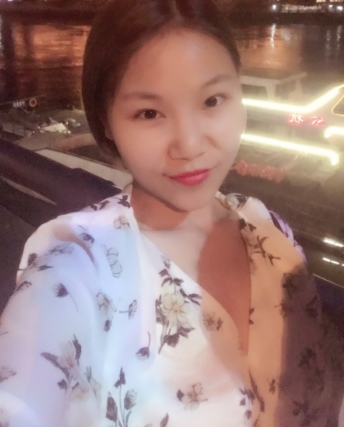 彩儿的第一张照片--漳州相亲服务中心