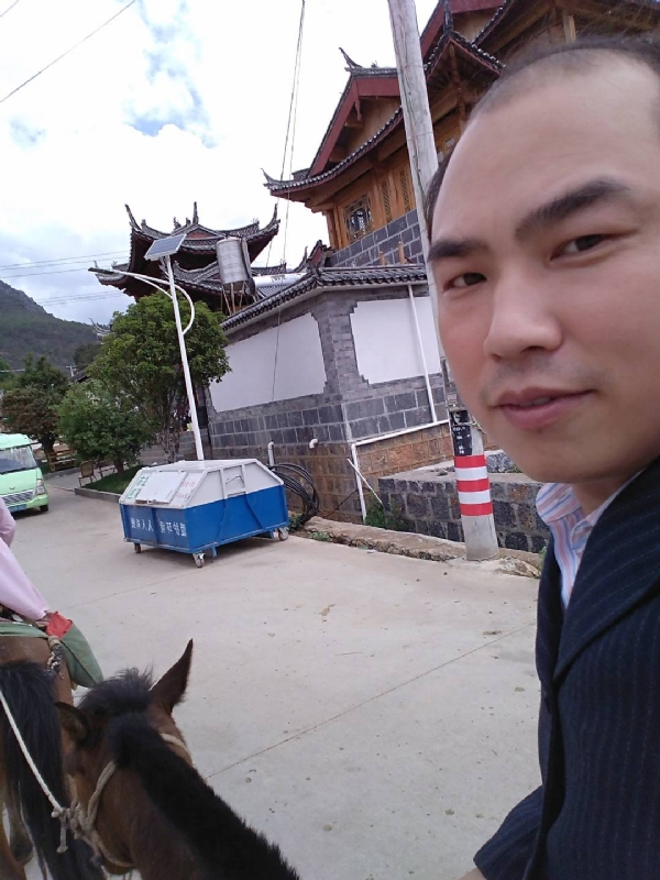 当代军人的第一张照片--漳州相亲服务中心