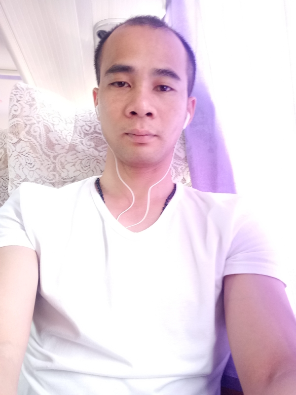 qiaozi的第一张照片--漳州相亲服务中心