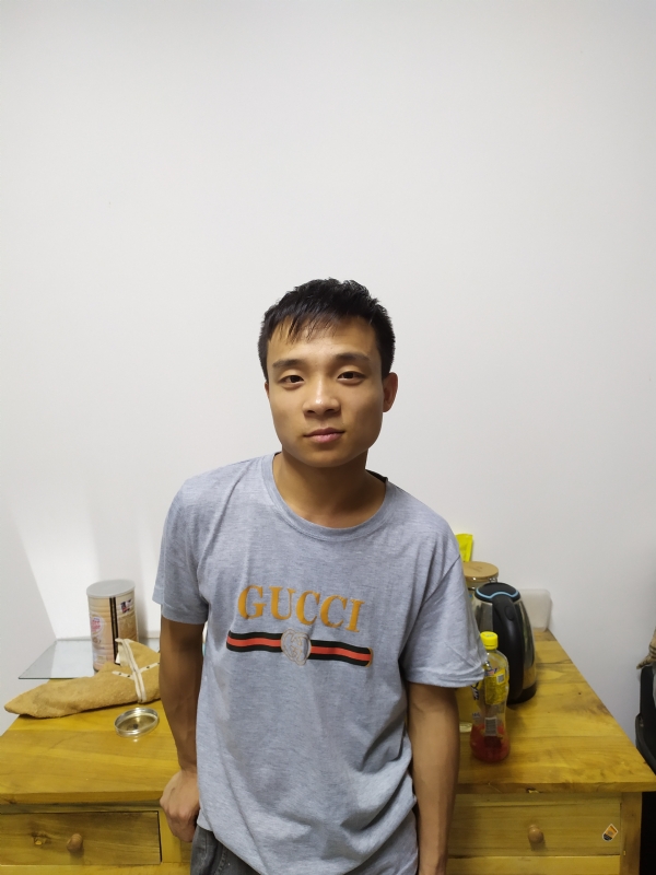 站着等你三千年的第一张照片--漳州相亲服务中心