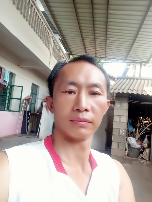 白鸽的第一张照片--漳州相亲服务中心