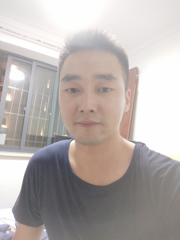 叶晓隆的第一张照片--漳州相亲服务中心