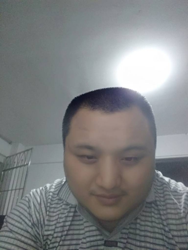 我在机场等艘船的第一张照片--漳州相亲服务中心