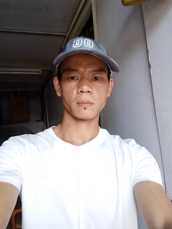 张生的第一张照片--漳州相亲服务中心