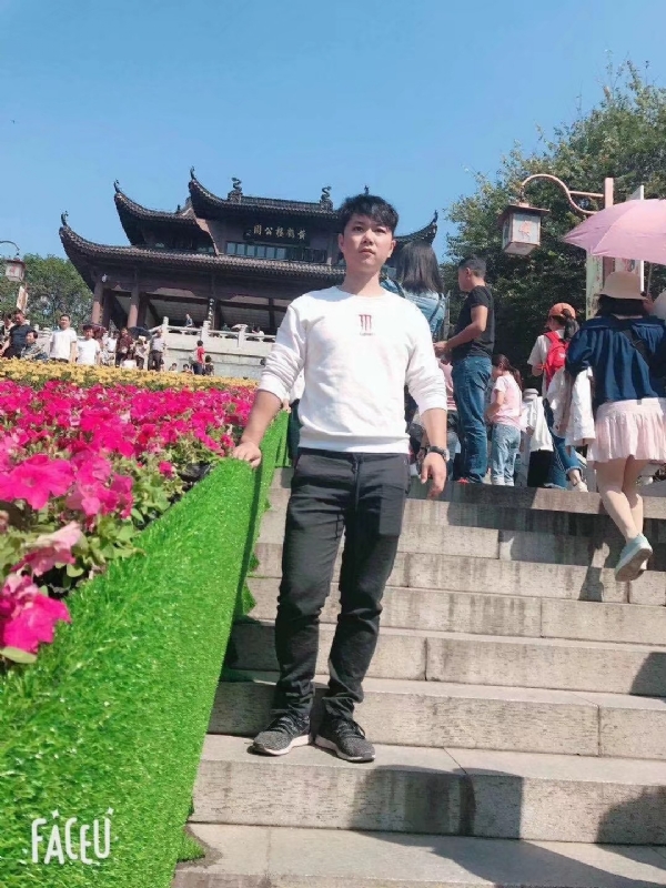 坦然的第二张照片--漳州相亲服务中心