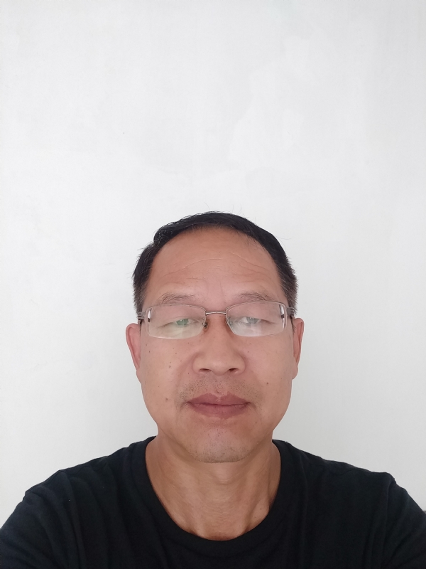 自然的第一张照片--漳州相亲服务中心