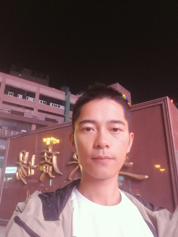 重庆小林的第一张照片--漳州相亲服务中心