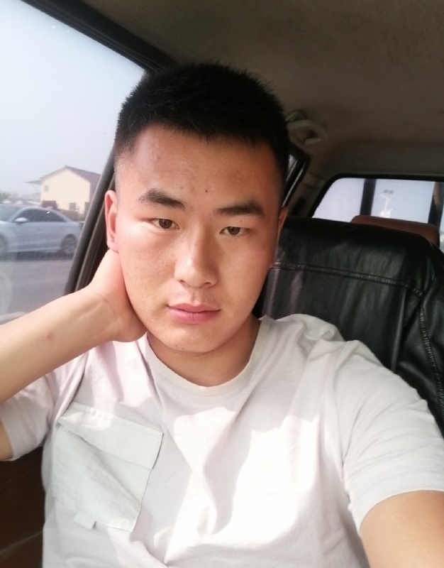 马宏亮的第二张照片--漳州相亲服务中心