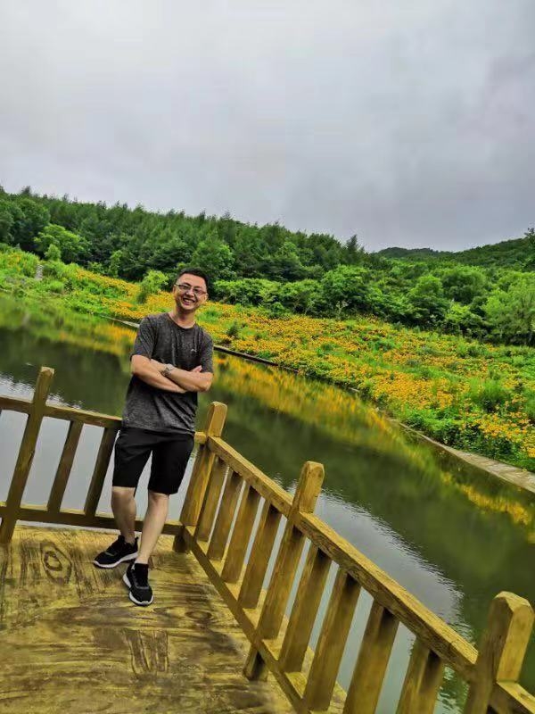 正能量的第三张照片--漳州相亲服务中心
