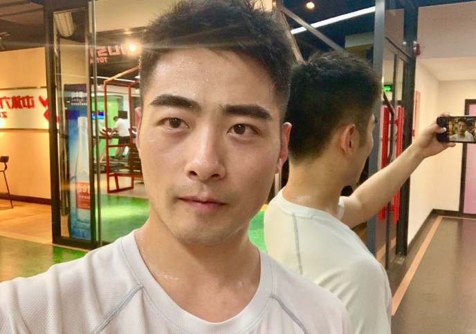 迁就的第一张照片--漳州相亲服务中心