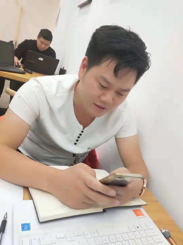 麒麟的第一张照片--漳州相亲服务中心