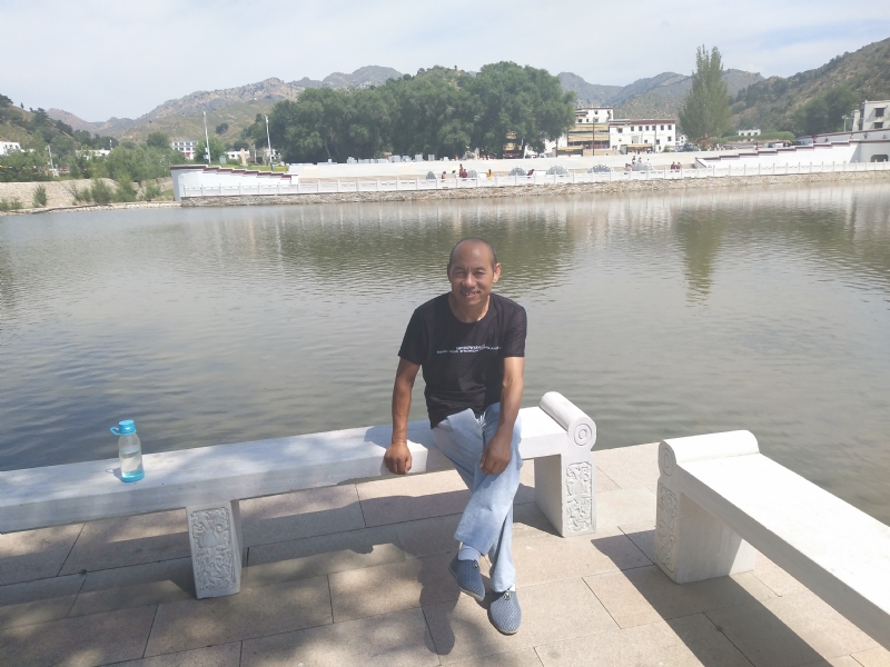 大漠独行的第一张照片--漳州相亲服务中心