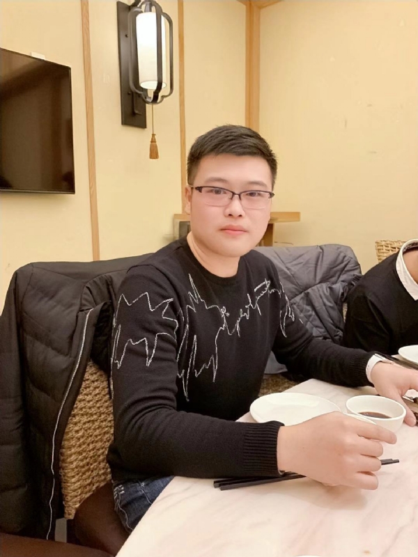 YIDA的第一张照片--漳州相亲服务中心