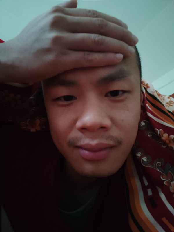 开心鬼在哪呢的第一张照片--漳州相亲服务中心