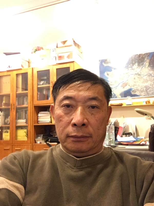 勤劳大力牛的第一张照片--漳州相亲服务中心