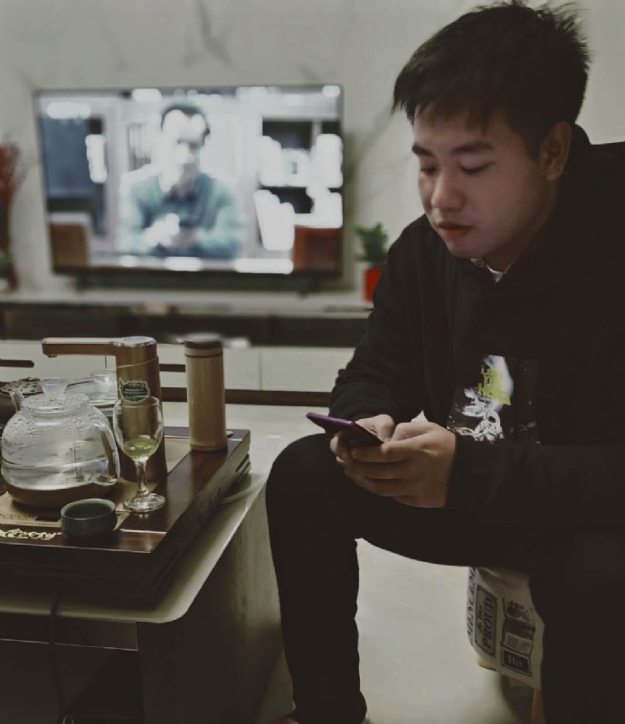 嗯今年能脱单吗的第一张照片--漳州相亲服务中心