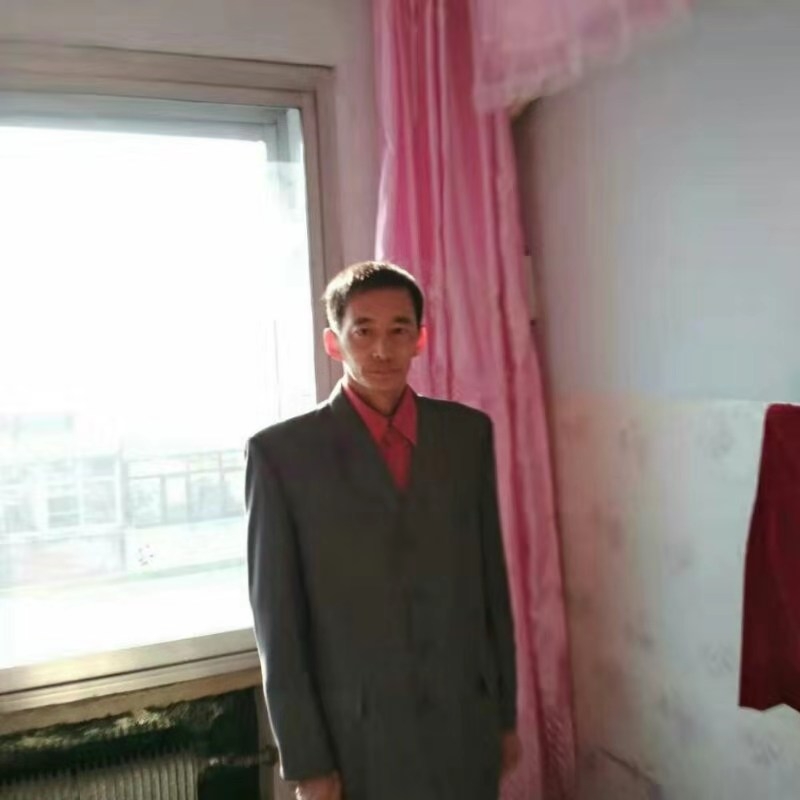 阳光明媚的第一张照片--漳州相亲服务中心