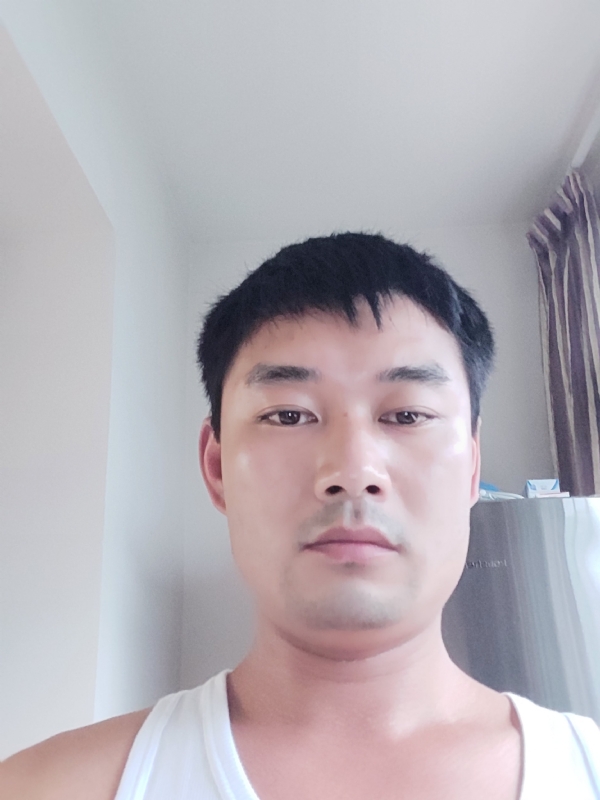 MM的第三张照片--漳州相亲服务中心