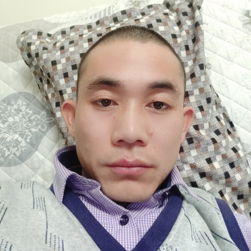龙飞的第一张照片--漳州相亲服务中心
