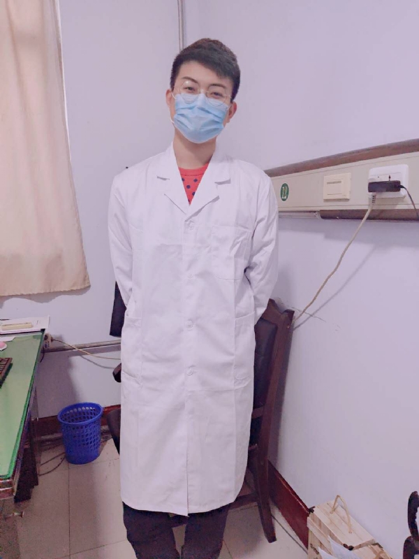 Leslie的第一张照片--漳州相亲服务中心