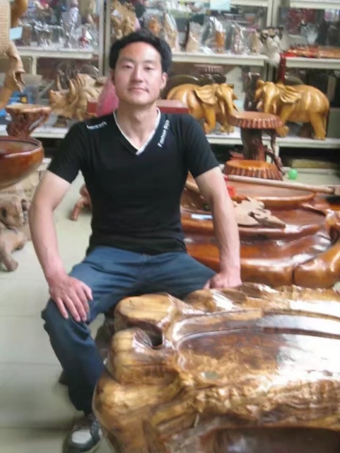 春暖花开的第一张照片--漳州相亲服务中心