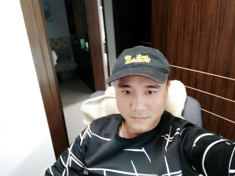 坚持我爱的第一张照片--漳州相亲服务中心
